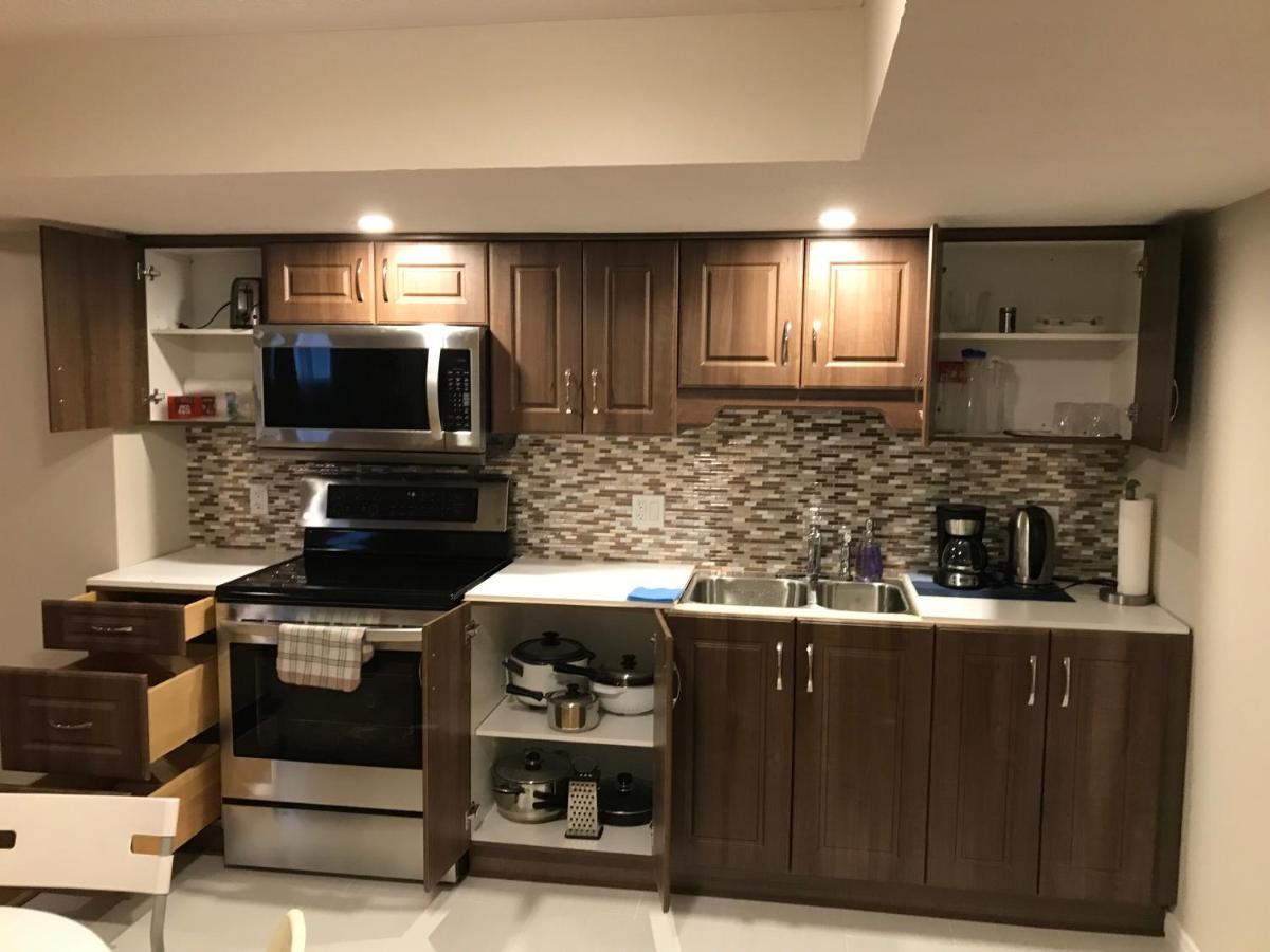 Self Check-In Spacious Apartment With Full Kitchen Ottawa Exterior foto